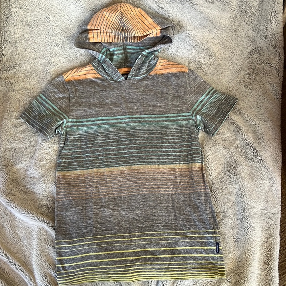 BOYS hooded tee